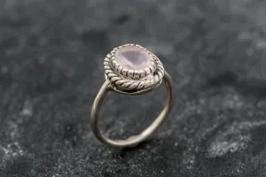 Rose Quartz Ring - Natural Rose Quartz - Pink Oval Silver Ring